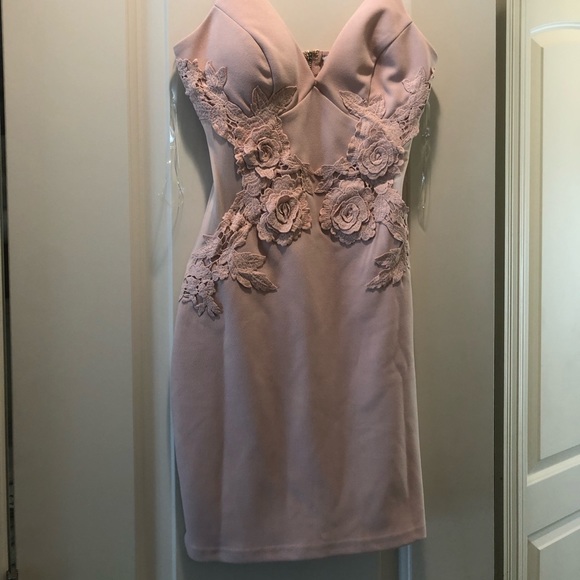 Mini dress - Picture 3 of 3